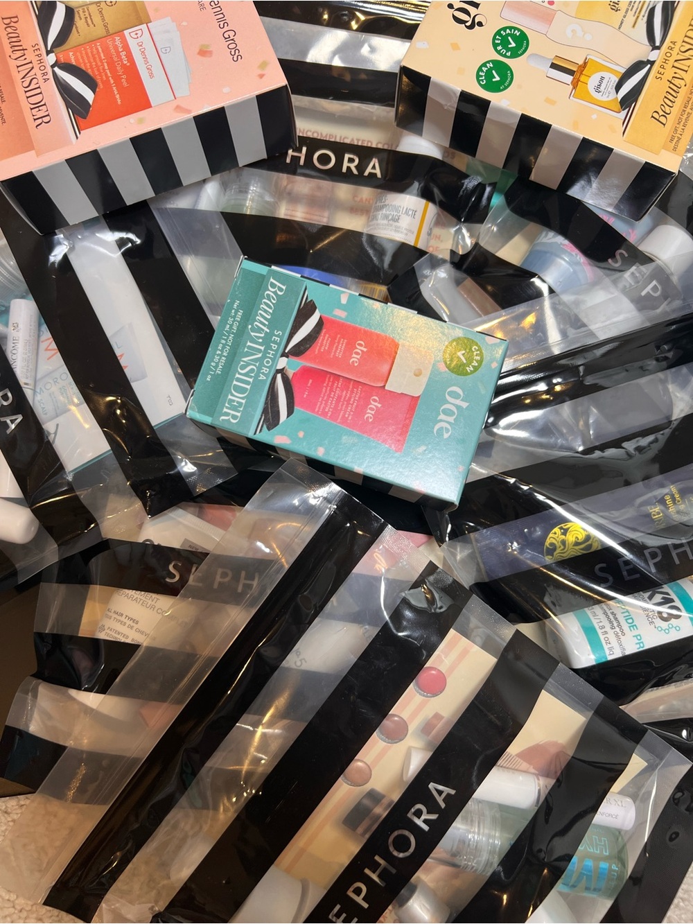 Live Sale - Sephora Black and Clear Bag- Beauty Insider Pack